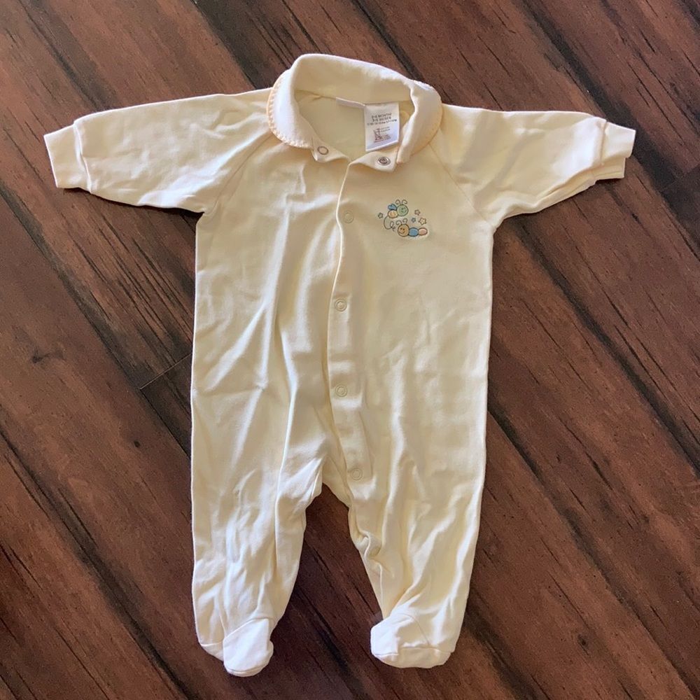 NEW Yellow Baby Unisex Caterpillar 🐛 Butterfly 🦋 One Piece 3-6 Month- precious